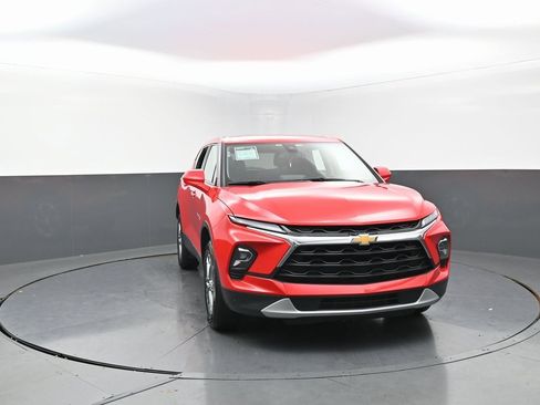 Used 2023 Chevrolet Blazer LT image 52
