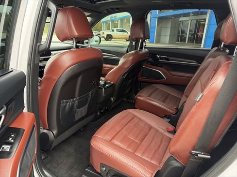 Used 2024 Kia Telluride SX Prestige image 36
