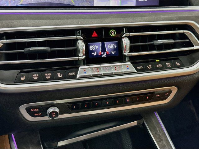 Used 2019 BMW X5 xDrive50i w/ M Sport Package AWD/4WD image 16