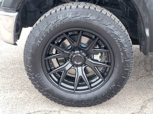 Used 2016 Ford F150 XLT w/ Trailer Tow Package AWD/4WD image 10
