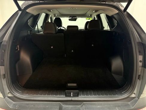 Used 2024 Hyundai Tucson Limited image 10