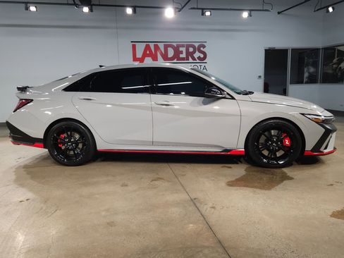 Used 2025 Hyundai Elantra N FWD image 8