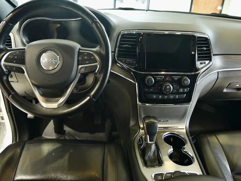 Used 2022 Jeep Grand Cherokee Limited AWD/4WD image 12