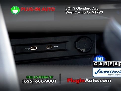 Used 2023 Volkswagen Tiguan SE R-Line image 26