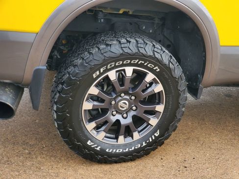 Used 2018 Nissan Titan PRO-4X w/ Pro-4x Utility Package image 5