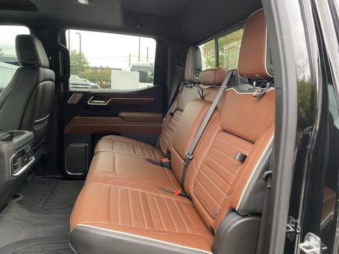 Used 2024 GMC Sierra 1500 Denali Ultimate image 42