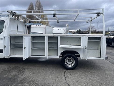 Used 2019 Mercedes-Benz Sprinter 170 w/ Chrome Grille Package image 7