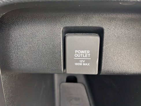Used 2025 Honda Odyssey Sport-L image 19