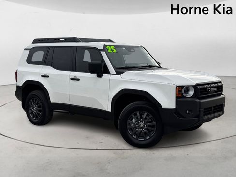 Used 2025 Toyota Land Cruiser 1958 image 2