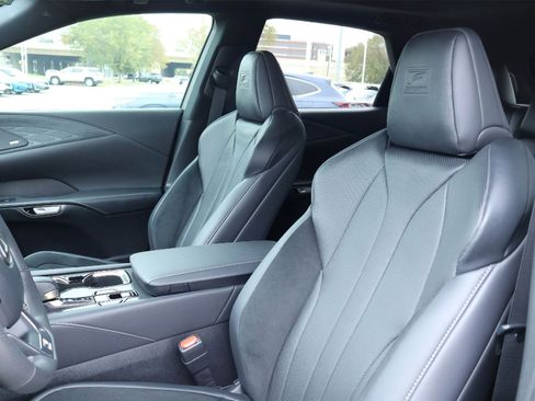 Used 2024 Lexus RX 500h F Sport image 11