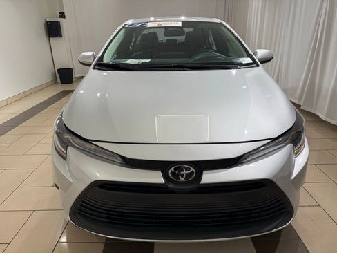 Certified 2024 Toyota Corolla LE image 8
