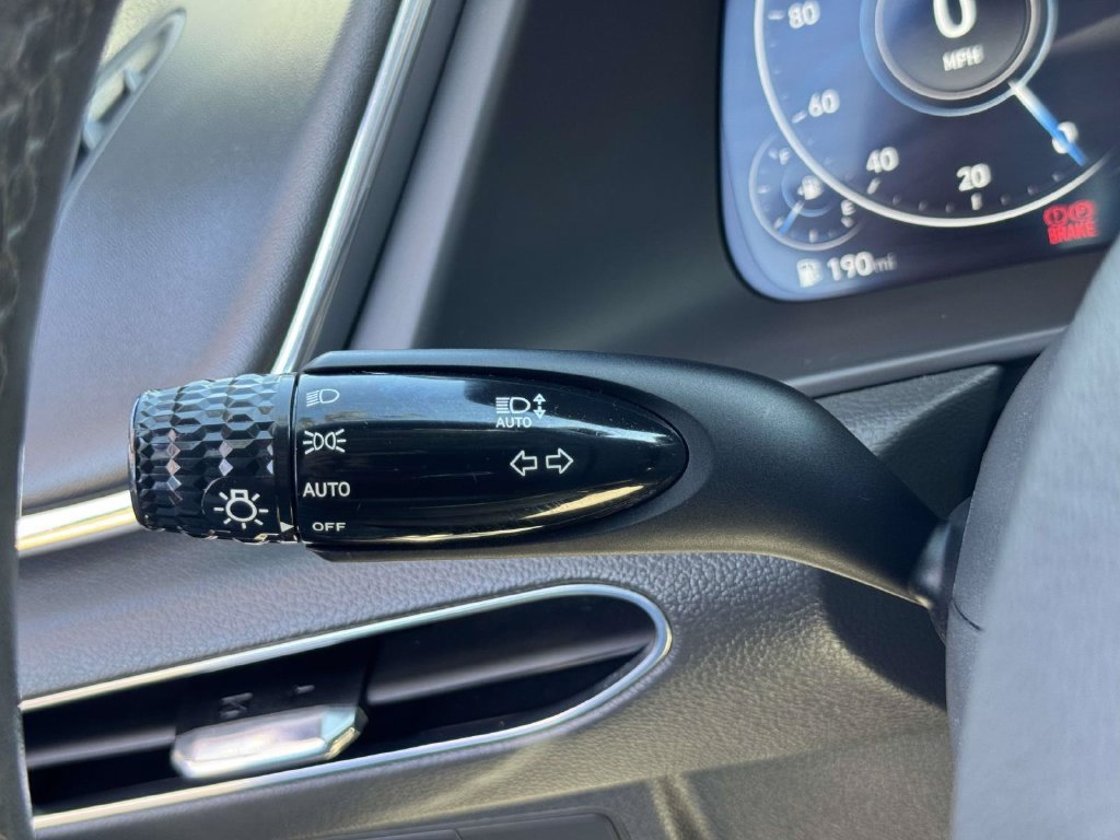 Used 2021 Hyundai Sonata SEL w/ Convenience Package FWD image 23