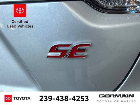 Used 2023 Toyota Corolla SE FWD image 6