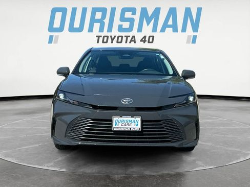 Used 2025 Toyota Camry LE w/ Convenience Package AWD/4WD image 2