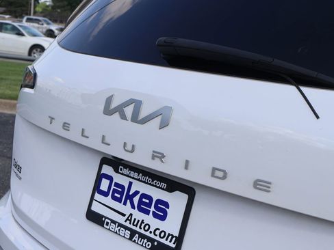 Used 2023 Kia Telluride EX X-Line AWD/4WD image 9