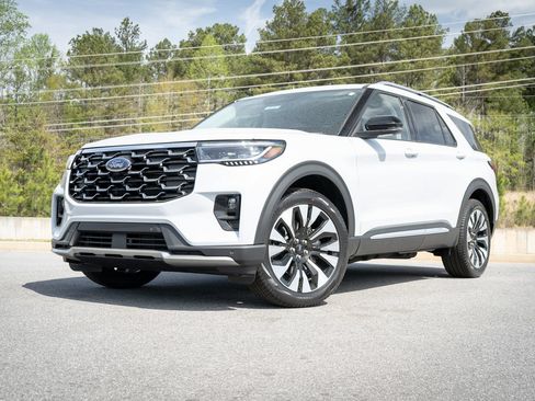 New 2026 Ford Explorer Platinum AWD/4WD image 2