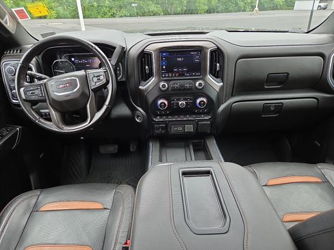 Used 2022 GMC Sierra 2500 AT4 w/ AT4 Preferred Package AWD/4WD image 23