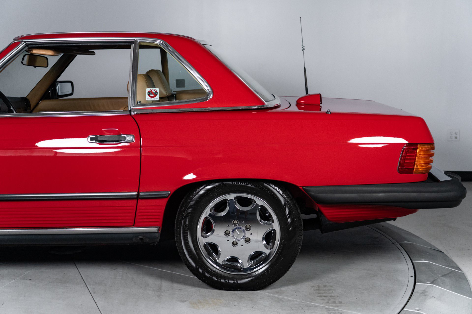 Used 1987 Mercedes-Benz 560 SL image 96