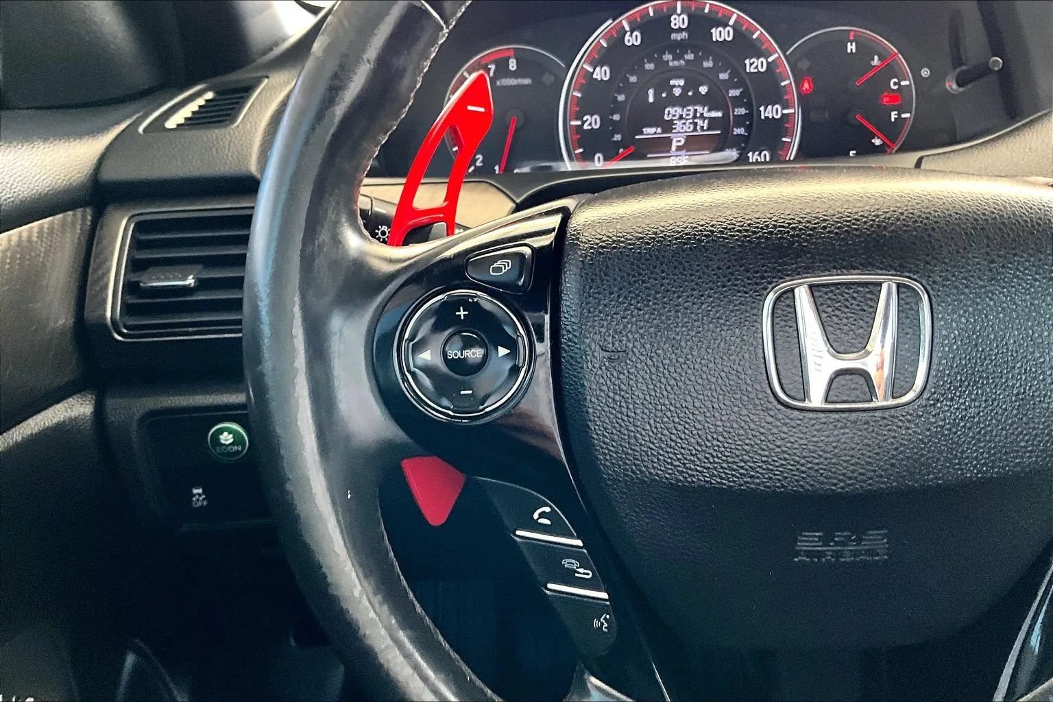 Used 2017 Honda Accord Sport image 10