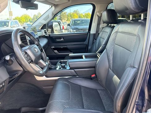 Used 2024 Toyota Tundra Limited AWD/4WD image 11