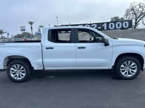 Used 2022 Chevrolet Silverado 1500 Custom image 11