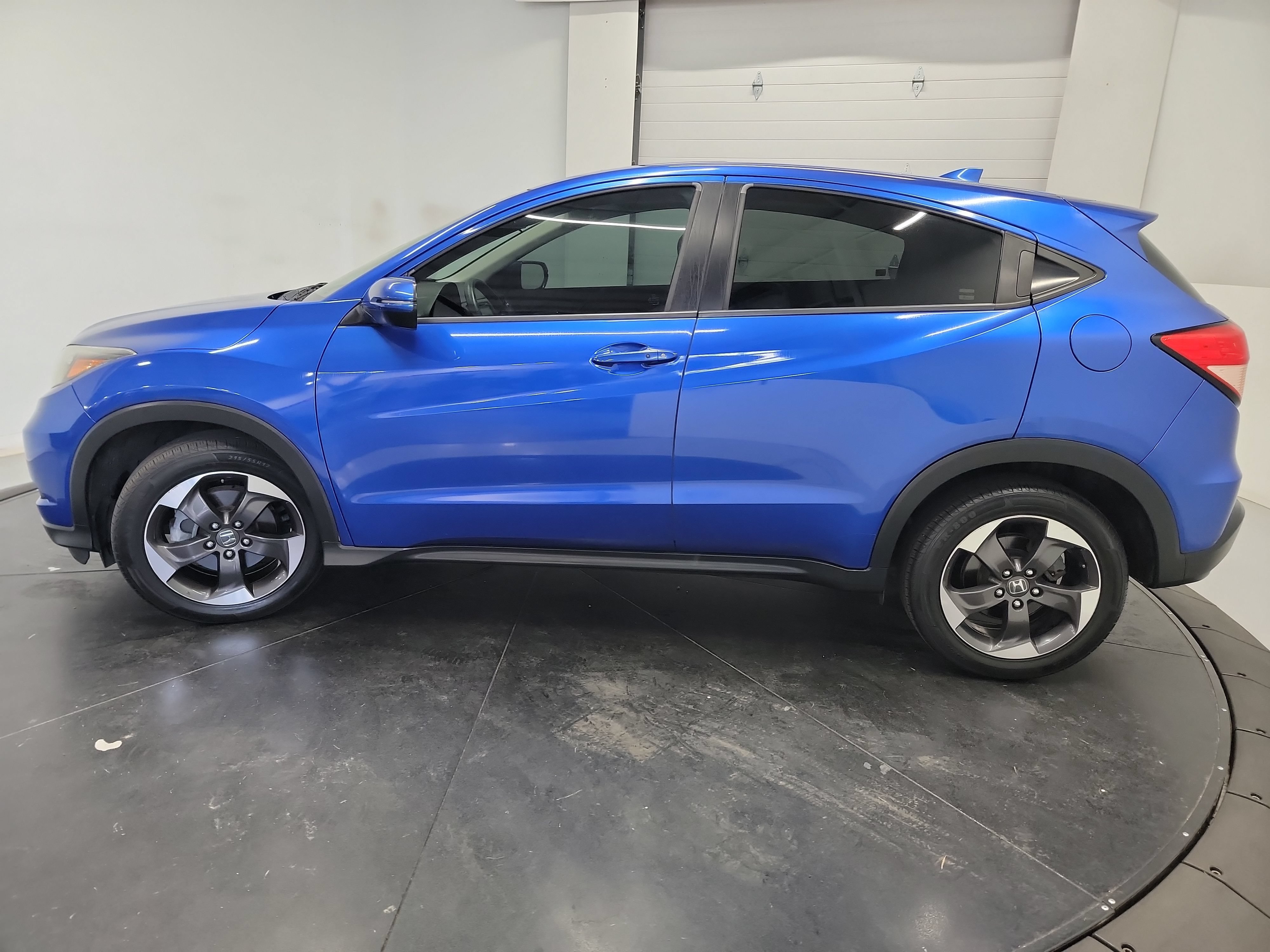 Used 2018 Honda HR-V EX image 4