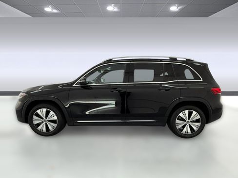 Used 2023 Mercedes-Benz EQB 300 4MATIC image 2