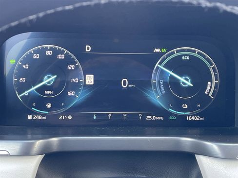 Used 2023 Kia Sorento SX Prestige w/ Panoramic Sunroof Package image 33