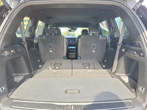 Used 2023 Jeep Grand Cherokee L Laredo AWD/4WD image 7