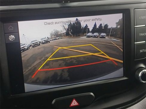 Certified 2023 Kia Soul LX w/ LX Technology Package image 17