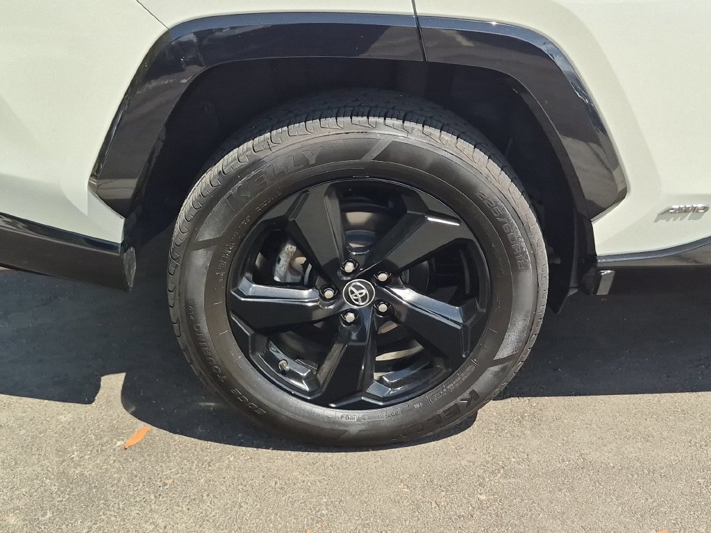 Used 2020 Toyota RAV4 XSE w/ Carpet Mat Package AWD/4WD image 28
