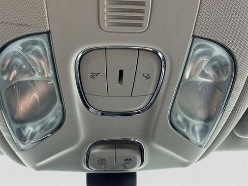 Used 2017 Jeep Compass Limited w/ Navigation Group image 37