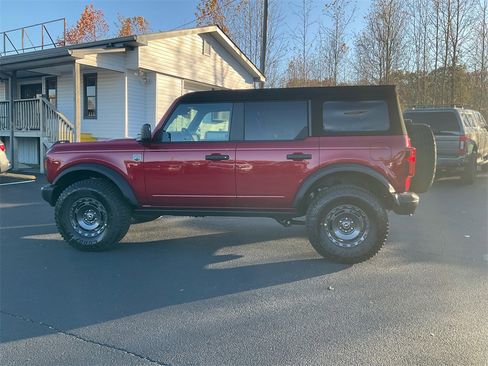 New 2025 Ford Bronco Big Bend w/ Black Diamond Package image 8