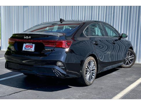 Used 2023 Kia Forte GT-Line FWD image 11