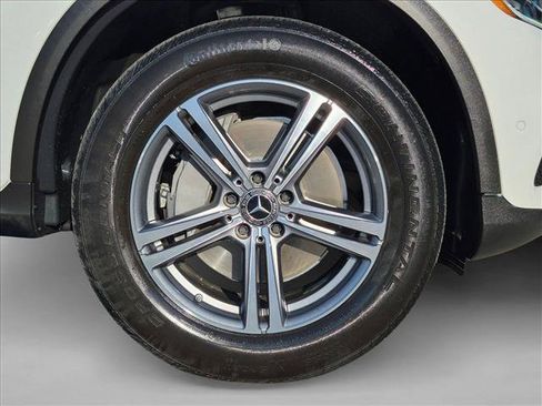 Used 2021 Mercedes-Benz GLC 300 4MATIC image 14