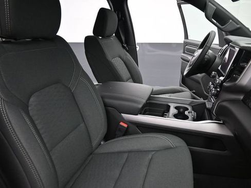 New 2026 RAM 1500 4x4 Crew Cab image 18