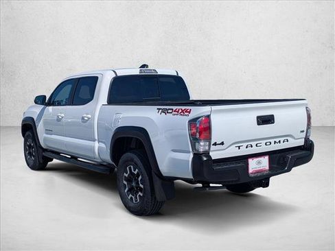 Used 2020 Toyota Tacoma TRD Off-Road w/ Technology Package AWD/4WD image 7