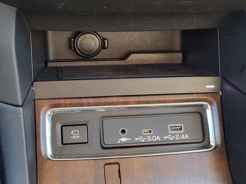 Certified 2024 Subaru Ascent Touring image 29