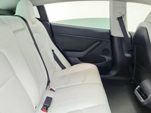 Used 2023 Tesla Model 3 Performance image 25