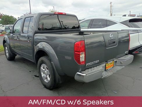 Used 2012 Nissan Frontier SV w/ SV Premium Utility Pkg AWD/4WD image 5