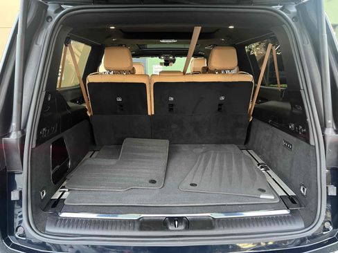 Used 2023 Jeep Grand Wagoneer L Series III image 95