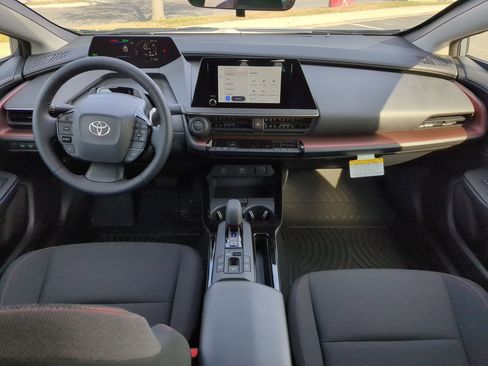 New 2026 Toyota Prius Plug-In Hybrid FWD image 19