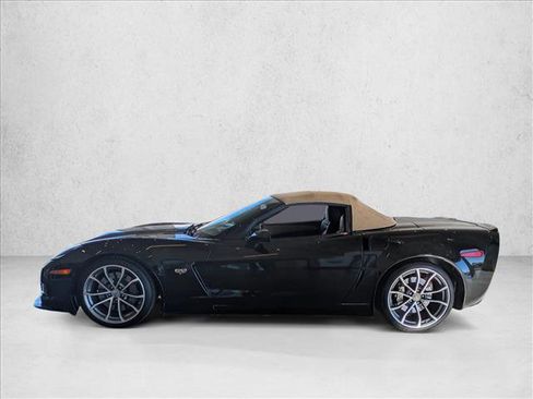 Used 2013 Chevrolet Corvette 427 w/ 1SC Preferred Equipment Group image 9