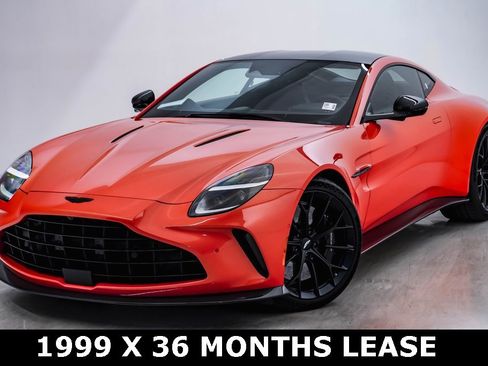 Used 2025 Aston Martin V8 Vantage Coupe image 3