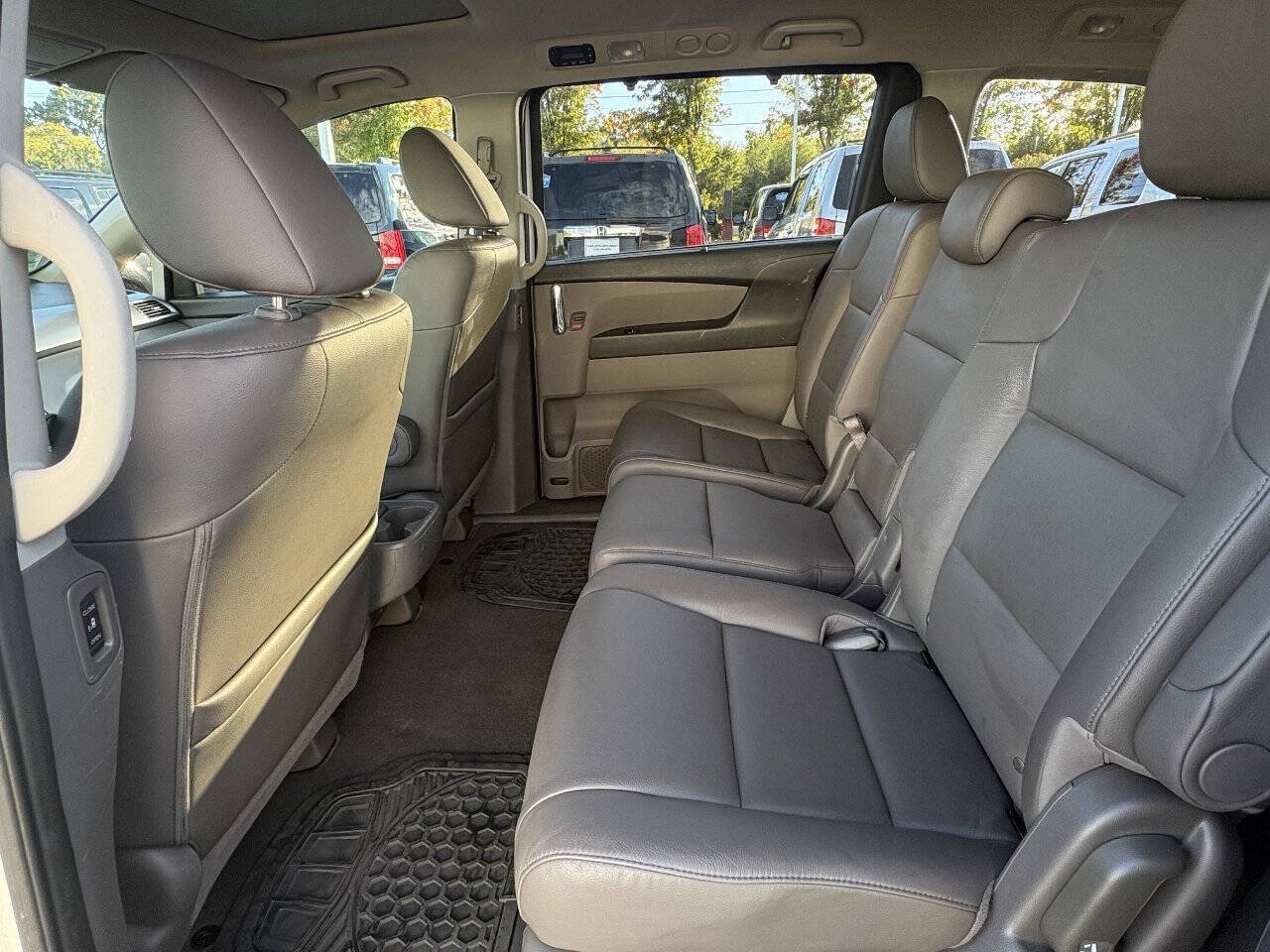 Used 2017 Honda Odyssey EX-L image 18