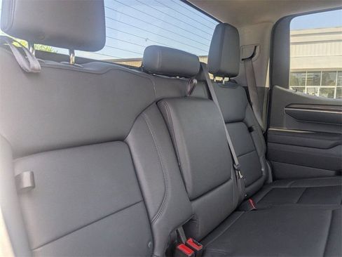 Used 2025 GMC Sierra 1500 SLT RWD image 30
