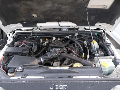 Used 2008 Jeep Wrangler Rubicon w/ Dual Top Group image 31