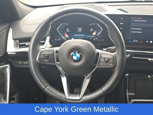 Used 2025 BMW X2 xDrive28i AWD/4WD image 14