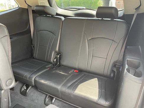 Used 2021 Buick Enclave Avenir w/ Avenir Technology Package image 30