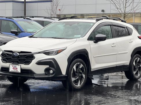 Used 2025 Subaru Crosstrek 2.5i Limited w/ Crosstrek Mirror Package image 8